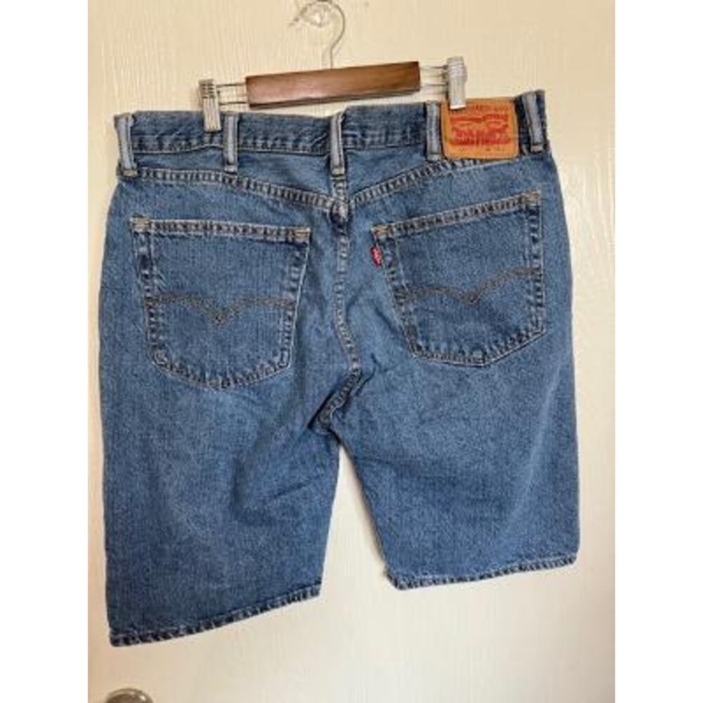Vintage 505 Levis Denim Shorts size 38